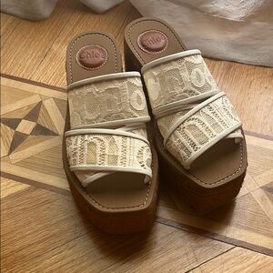 Chloe wedges with white lace size 37